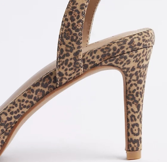 NIB TORRID PLATFORM STILETTO HEEL 8.5 WW - Picture 5 of 8